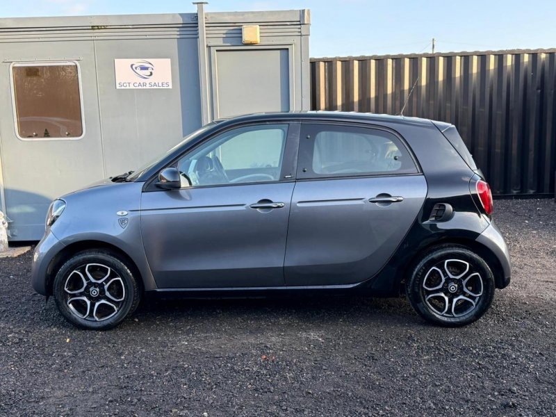 SMART FORFOUR