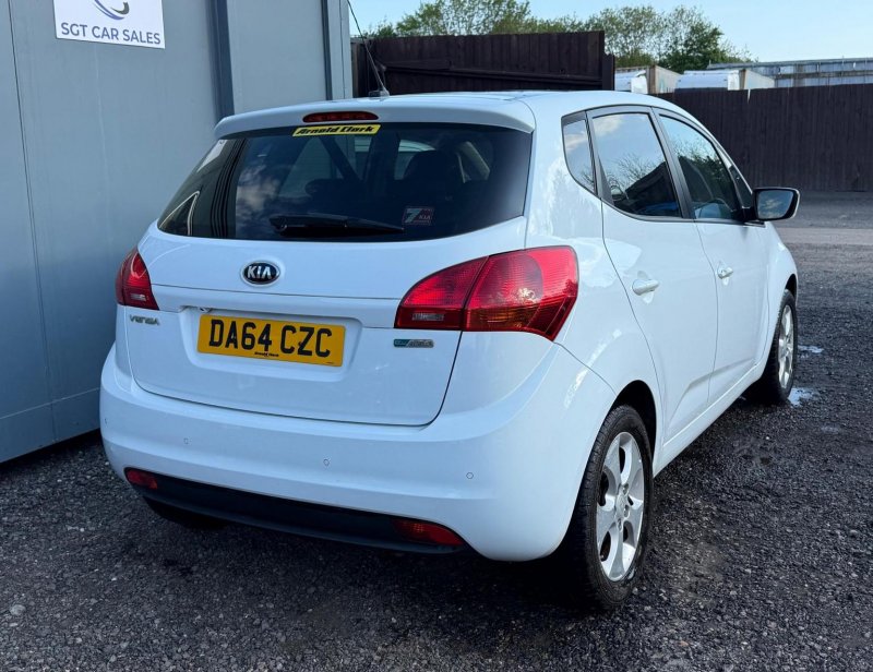 KIA VENGA