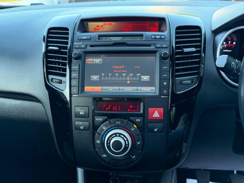 KIA VENGA