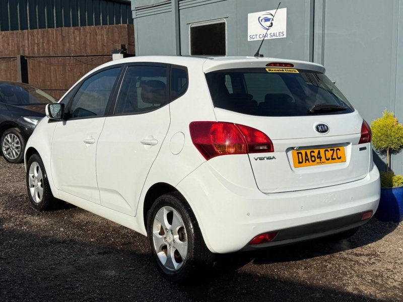 KIA VENGA