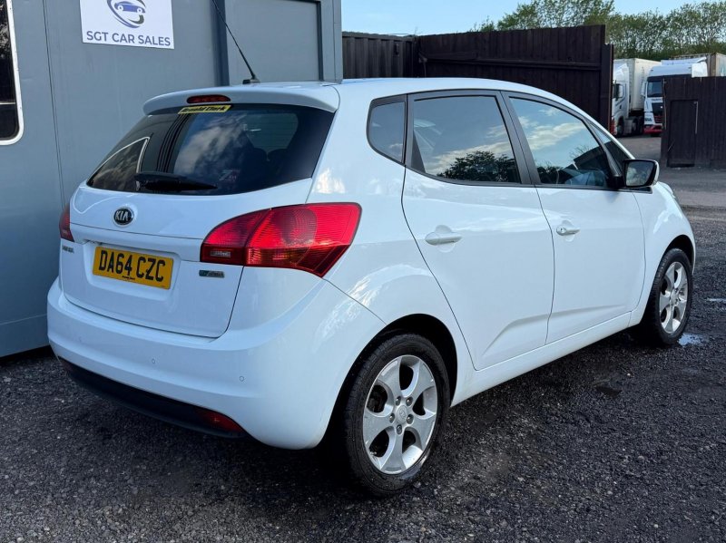 KIA VENGA