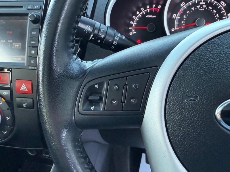 KIA VENGA