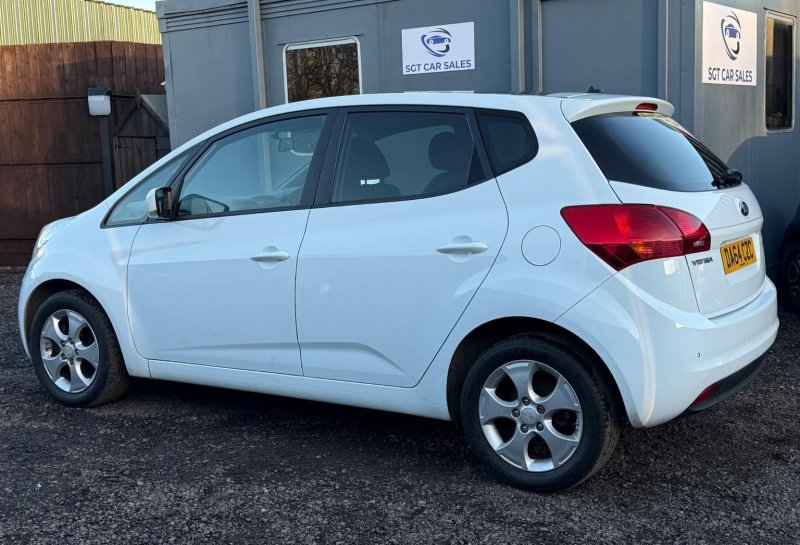 KIA VENGA