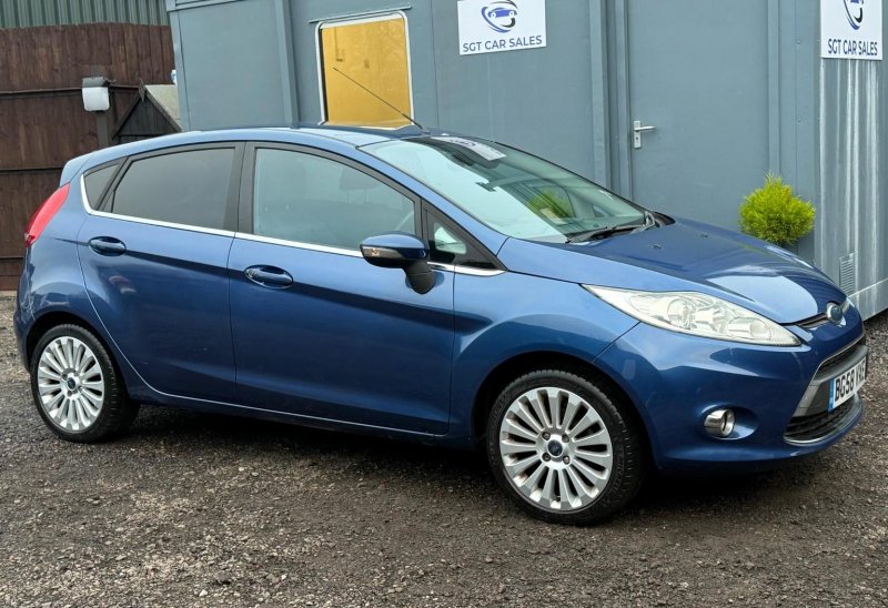 FORD FIESTA