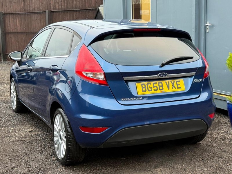 FORD FIESTA