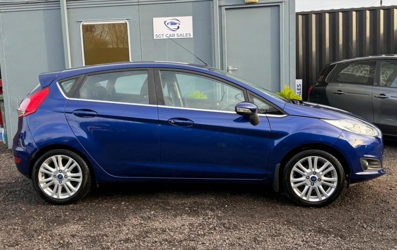 FORD FIESTA