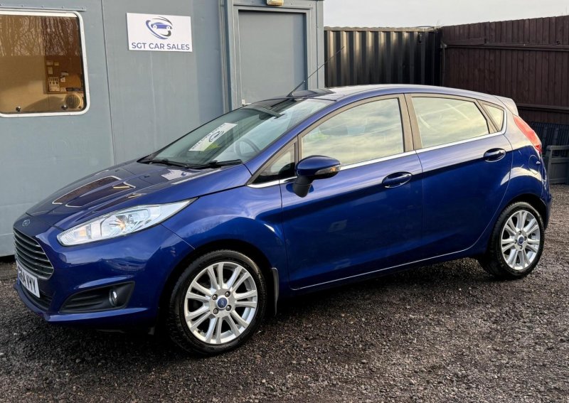 FORD FIESTA