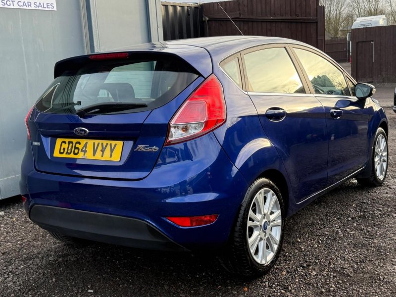 FORD FIESTA