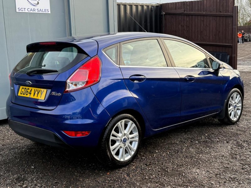 FORD FIESTA