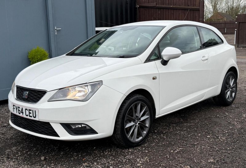 SEAT IBIZA