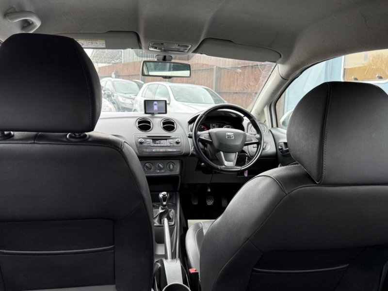 SEAT IBIZA