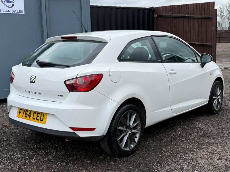 SEAT IBIZA