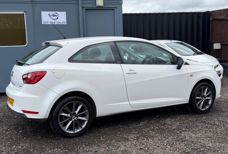 SEAT IBIZA