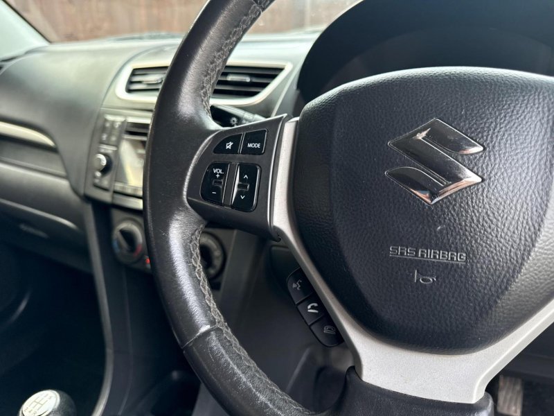 SUZUKI SWIFT