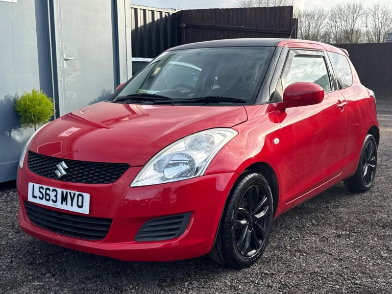 SUZUKI SWIFT