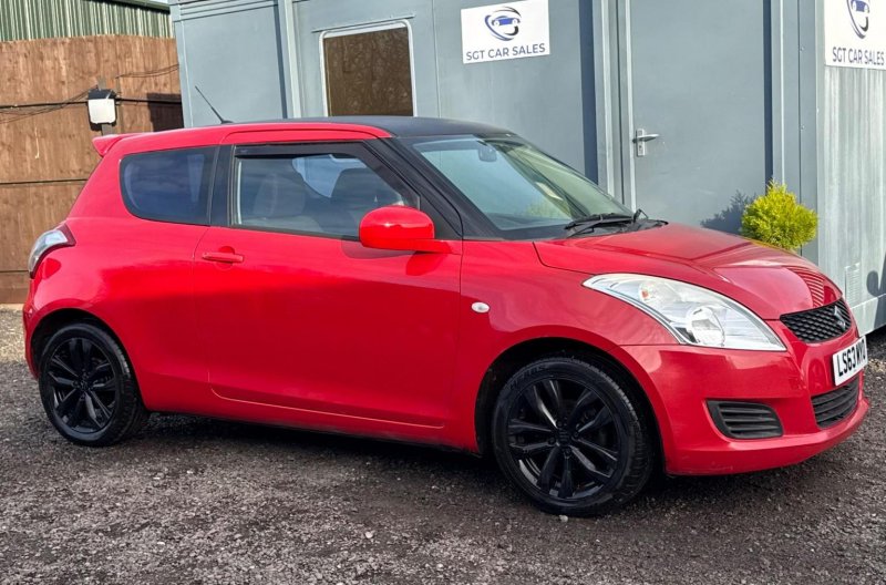 SUZUKI SWIFT