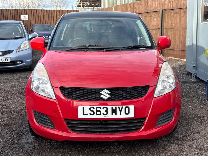 SUZUKI SWIFT