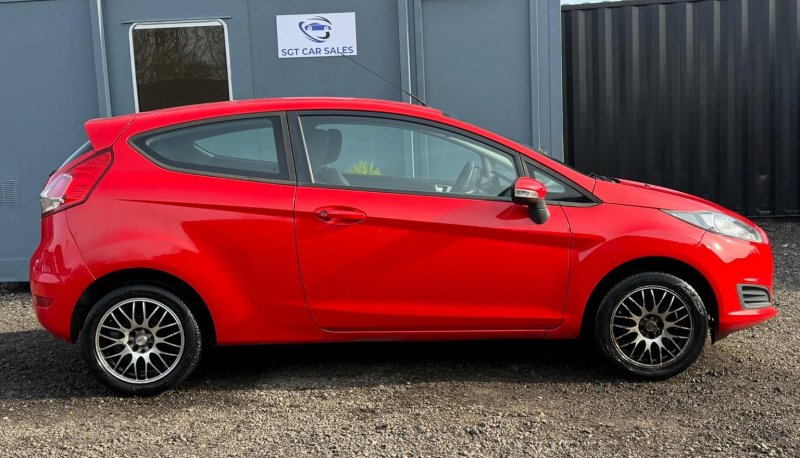FORD FIESTA