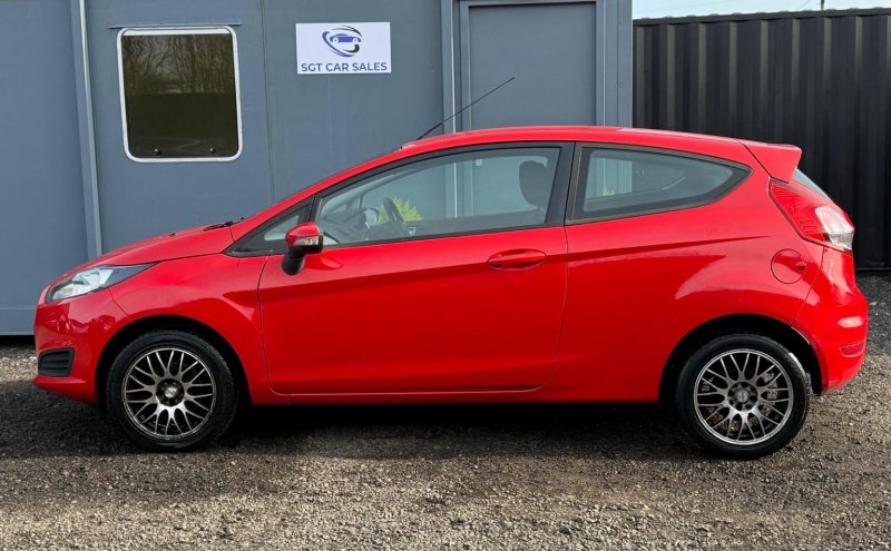 FORD FIESTA