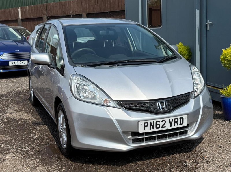 View HONDA JAZZ 1.4 i-VTEC ES Euro 5 5dr