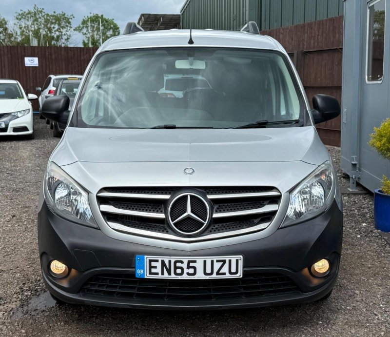 View MERCEDES-BENZ CITAN 1.5 109 CDI Traveliner L2 Euro 5 (s/s) 5dr (5 Seat)