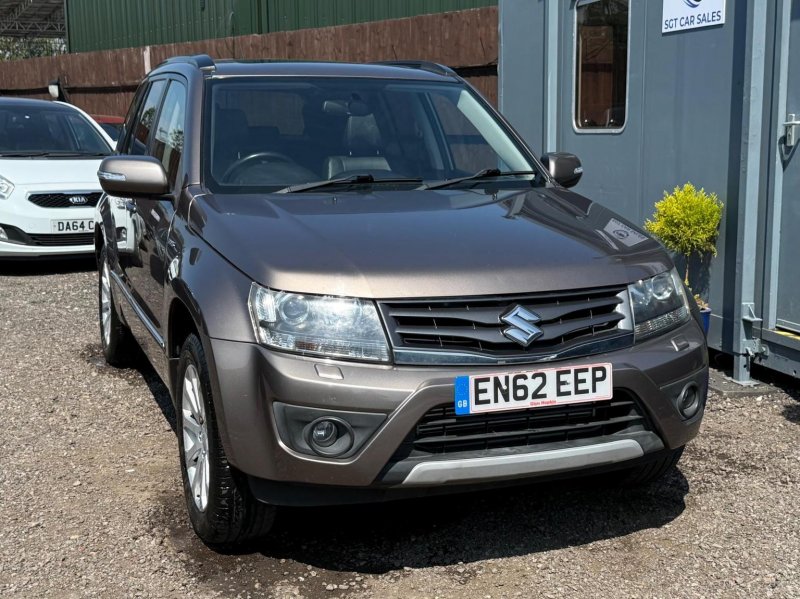 View SUZUKI GRAND VITARA 1.9 DDiS SZ5 4WD Euro 5 5dr