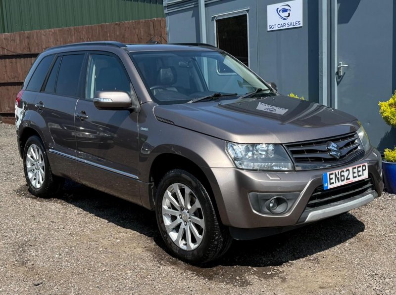 View SUZUKI GRAND VITARA 1.9 DDiS SZ5 4WD Euro 5 5dr