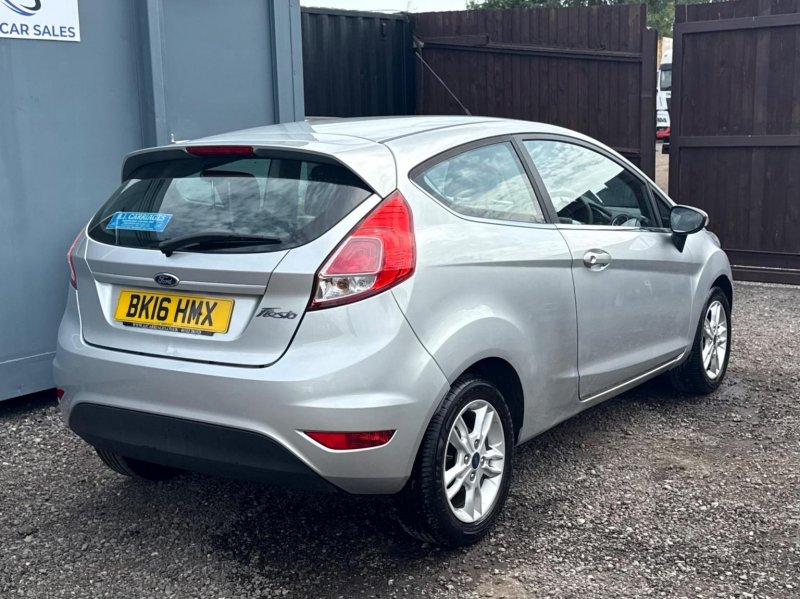FORD FIESTA