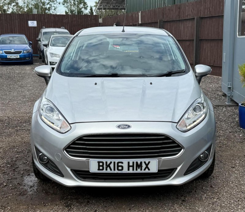 View FORD FIESTA 1.25 Zetec Euro 6 3dr