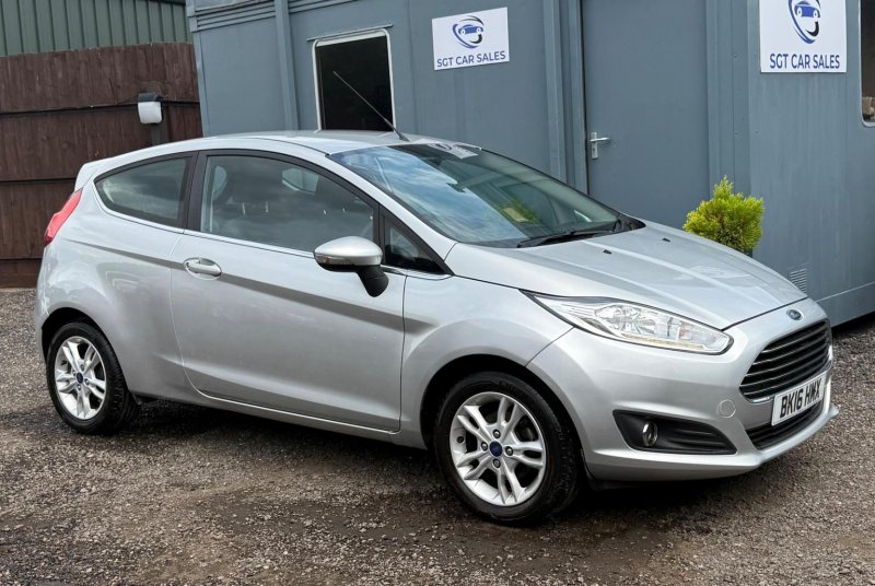 FORD FIESTA
