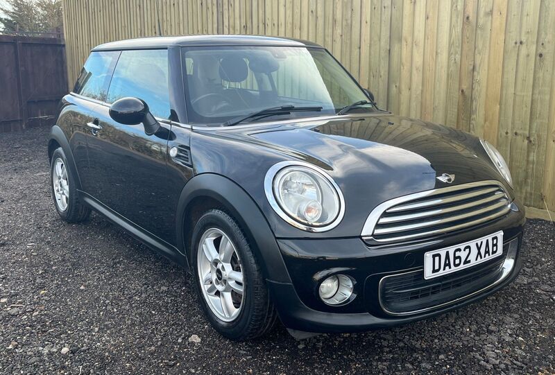 View MINI HATCH 1.6 One Euro 5 3dr