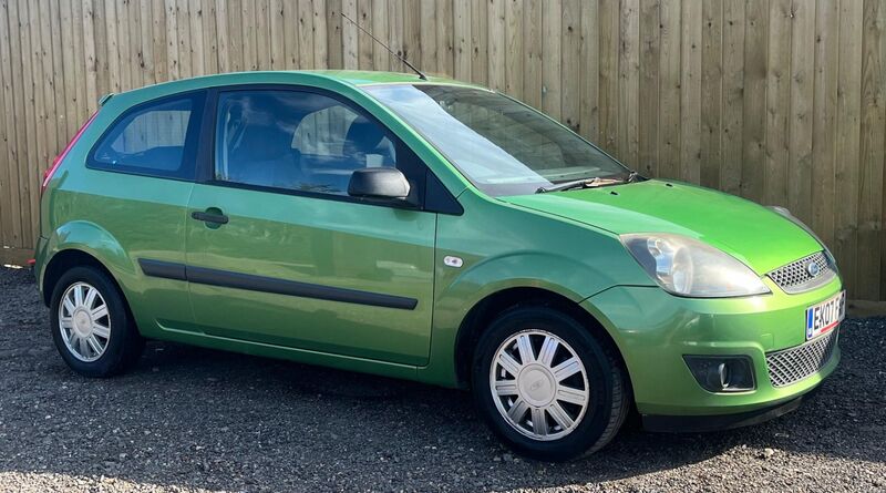 View FORD FIESTA 1.4 Zetec Climate 3dr